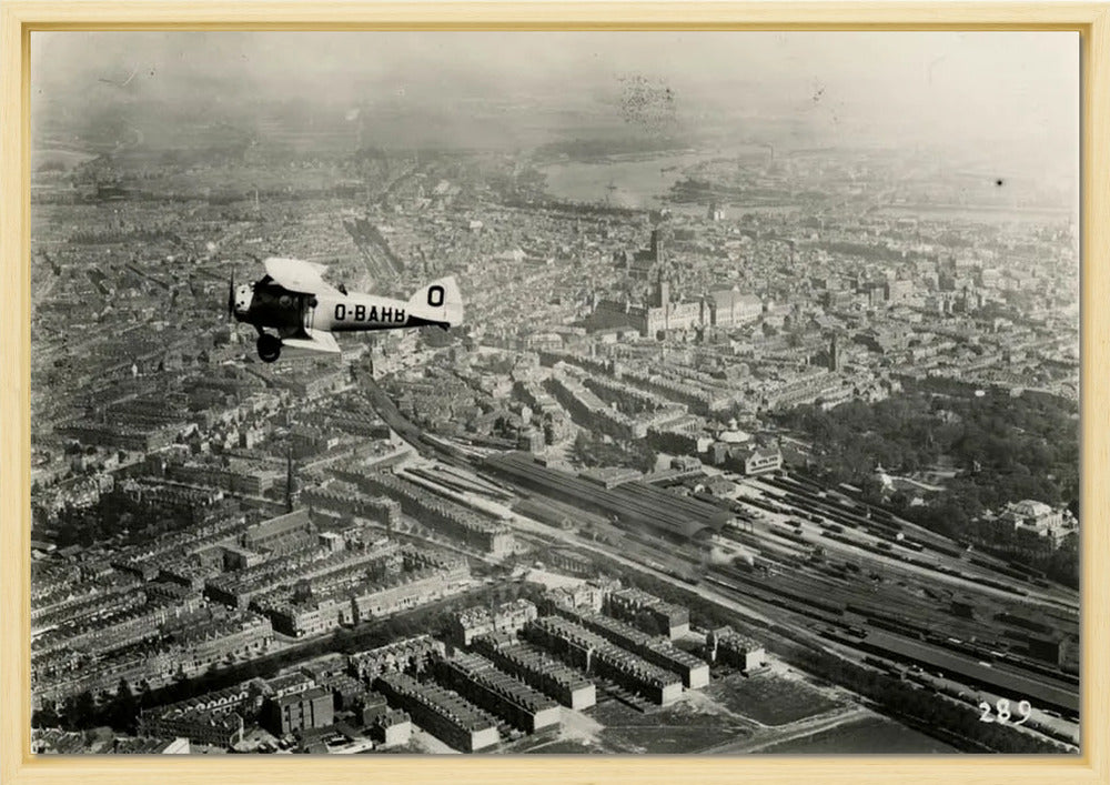 Vliegenier boven het Centrum - 1923