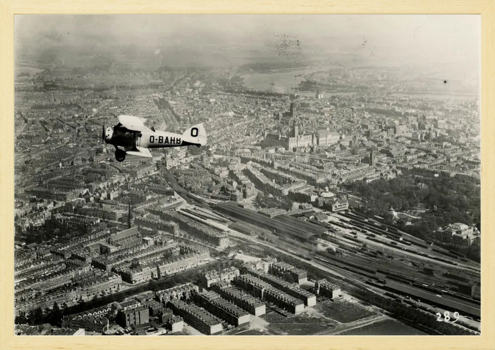 Vliegenier boven het Centrum - 1923