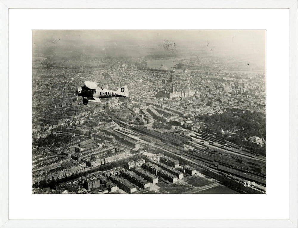 Vliegenier boven het Centrum - 1923