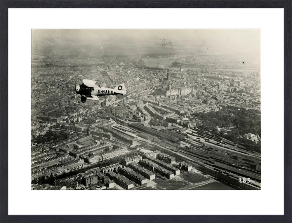 Vliegenier boven het Centrum - 1923