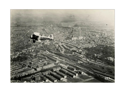 Vliegenier boven het Centrum - 1923