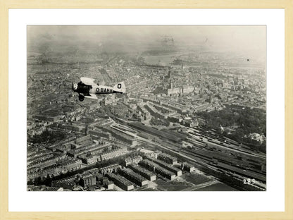 Vliegenier boven het Centrum - 1923