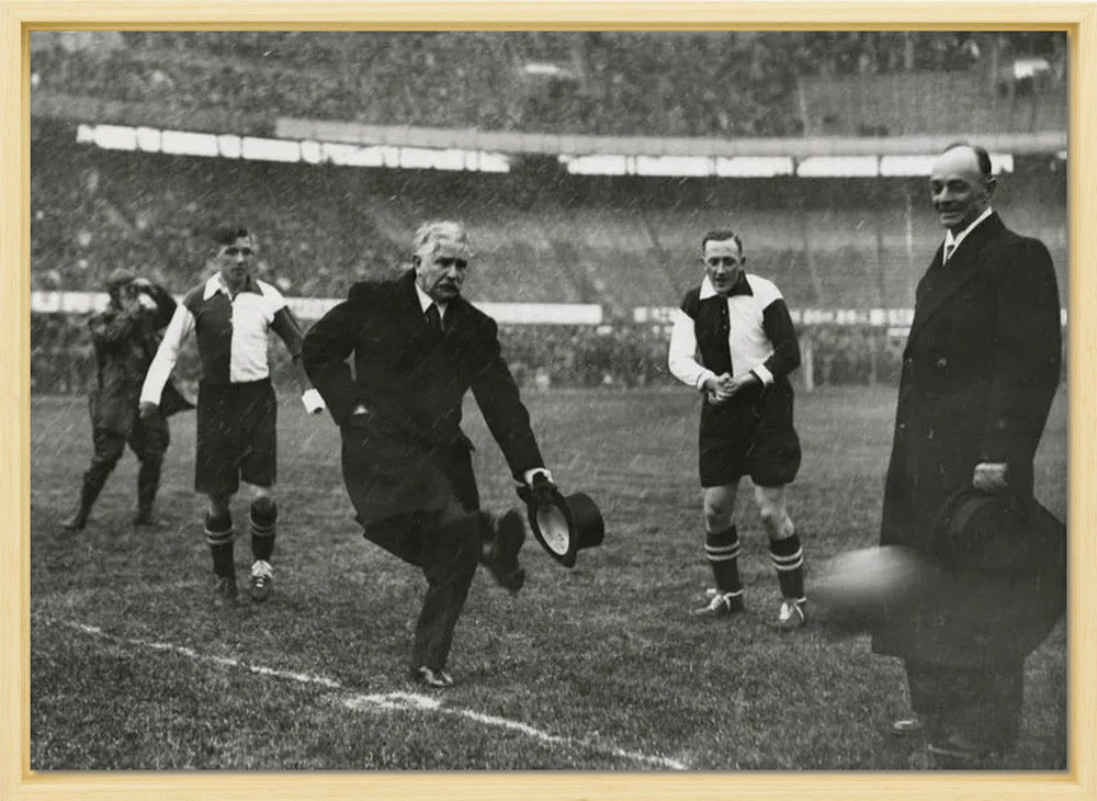 1e Aftrap in de Kuip - 1937