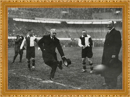 1e Aftrap in de Kuip - 1937