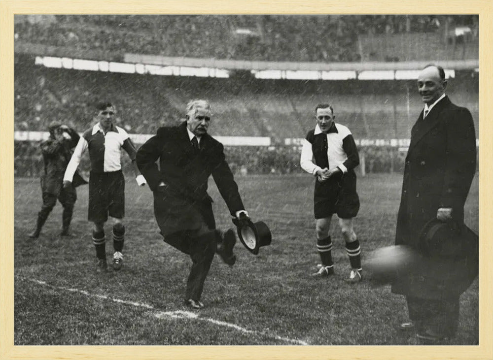1e Aftrap in de Kuip - 1937