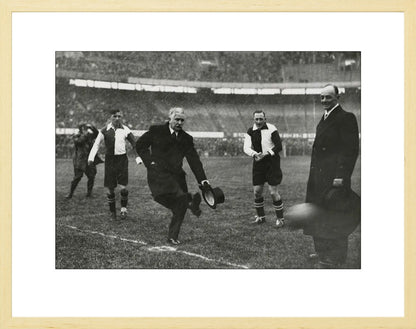 1e Aftrap in de Kuip - 1937