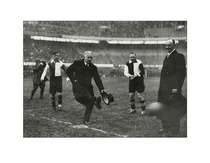 1e Aftrap in de Kuip - 1937