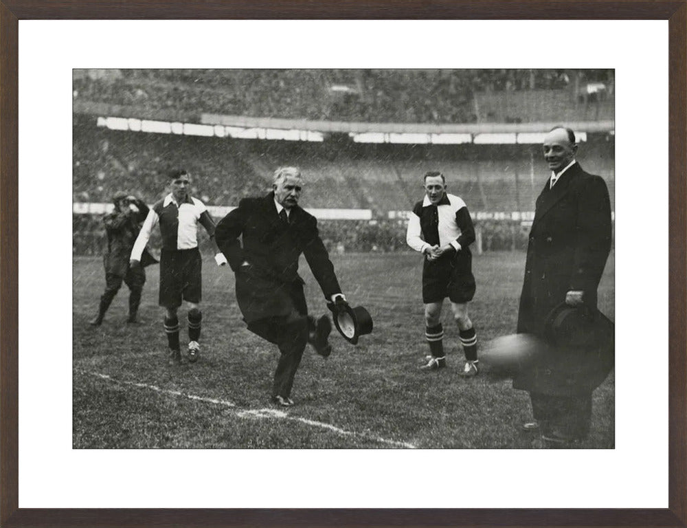 1e Aftrap in de Kuip - 1937