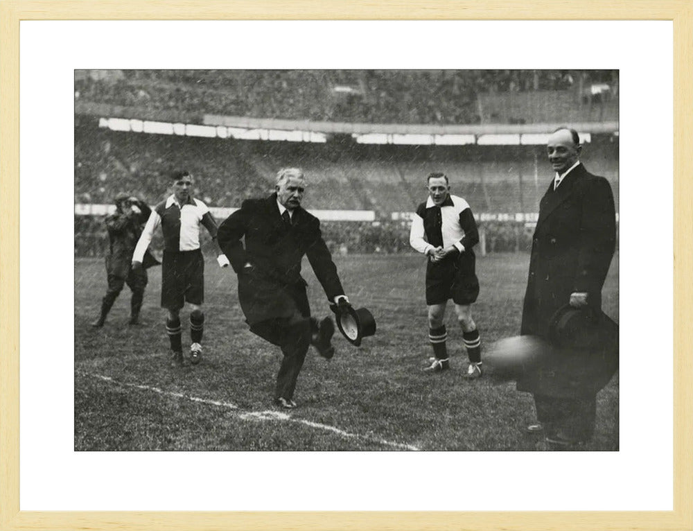 1e Aftrap in de Kuip - 1937