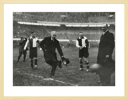 1e Aftrap in de Kuip - 1937