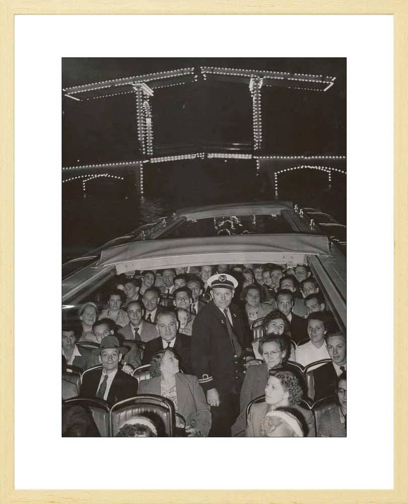 Cruisen onder de Magere Brug - 1953