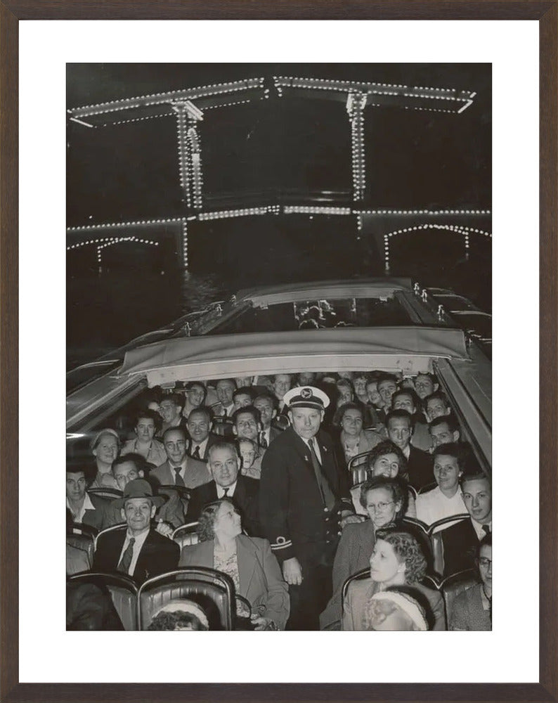 Cruisen onder de Magere Brug - 1953
