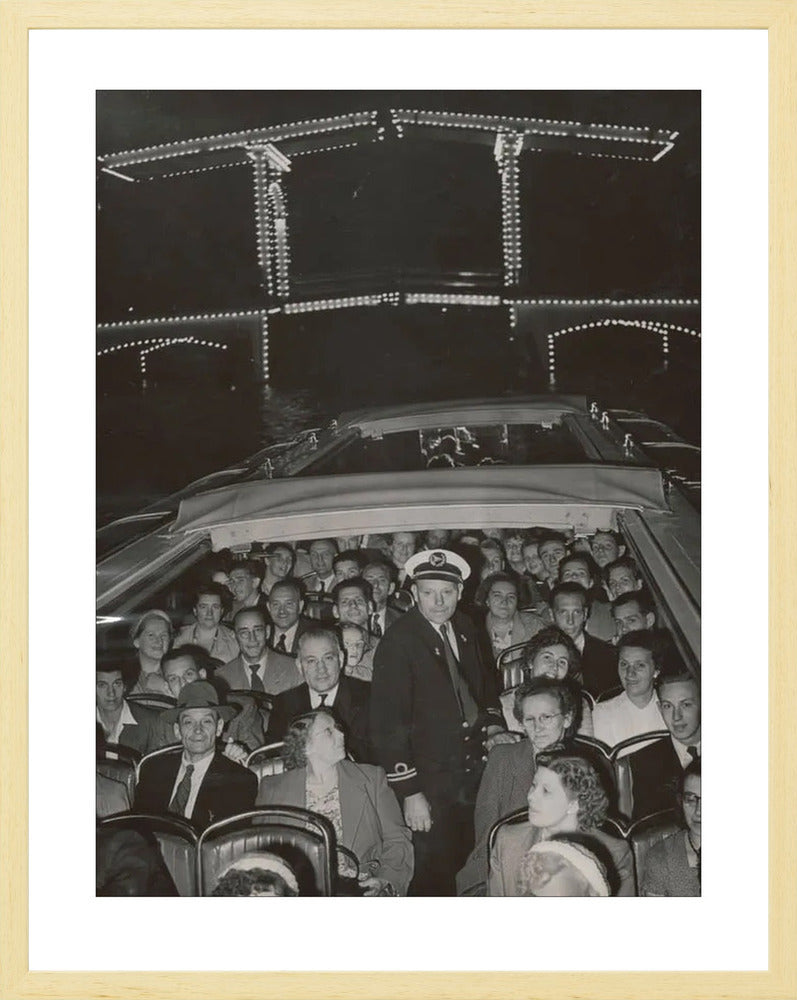 Cruisen onder de Magere Brug - 1953