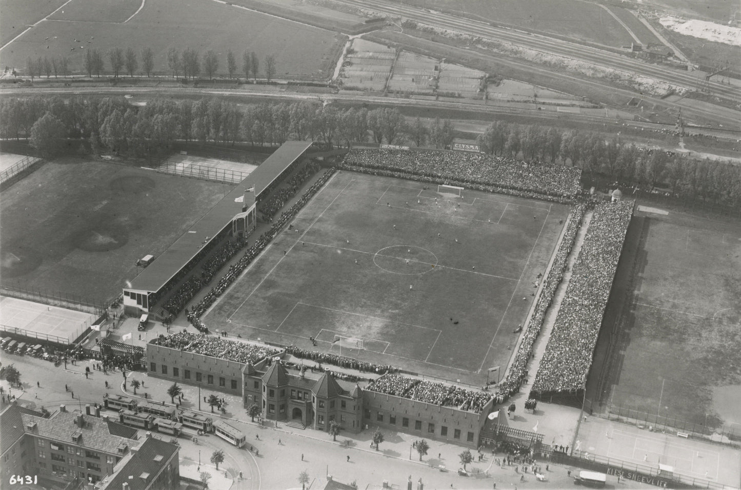 Historische foto van stadion Het Kasteel in Rotterdam rond 1929