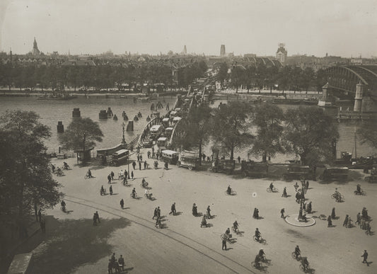 Historische foto van de spits op de Koninginnebrug in Rotterdam rond 1920