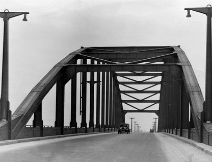 De Rijnbrug - 1935