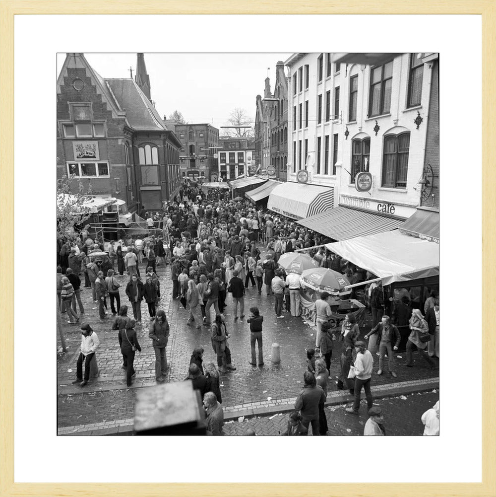 Koninginnedag op de Korenmarkt - 1979