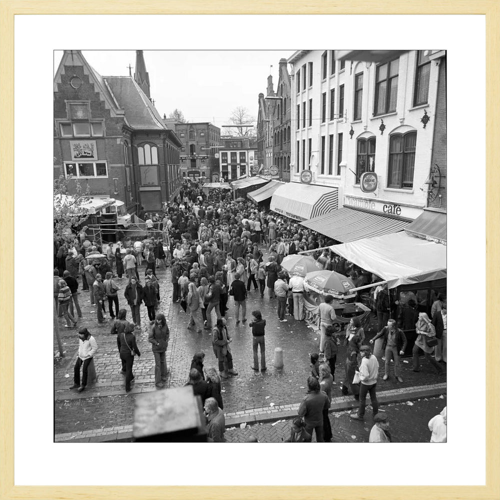 Koninginnedag op de Korenmarkt - 1979