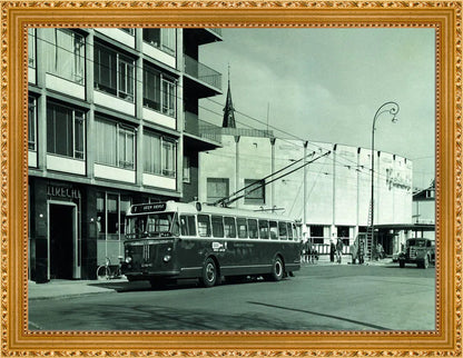 Trolleybus - 1957