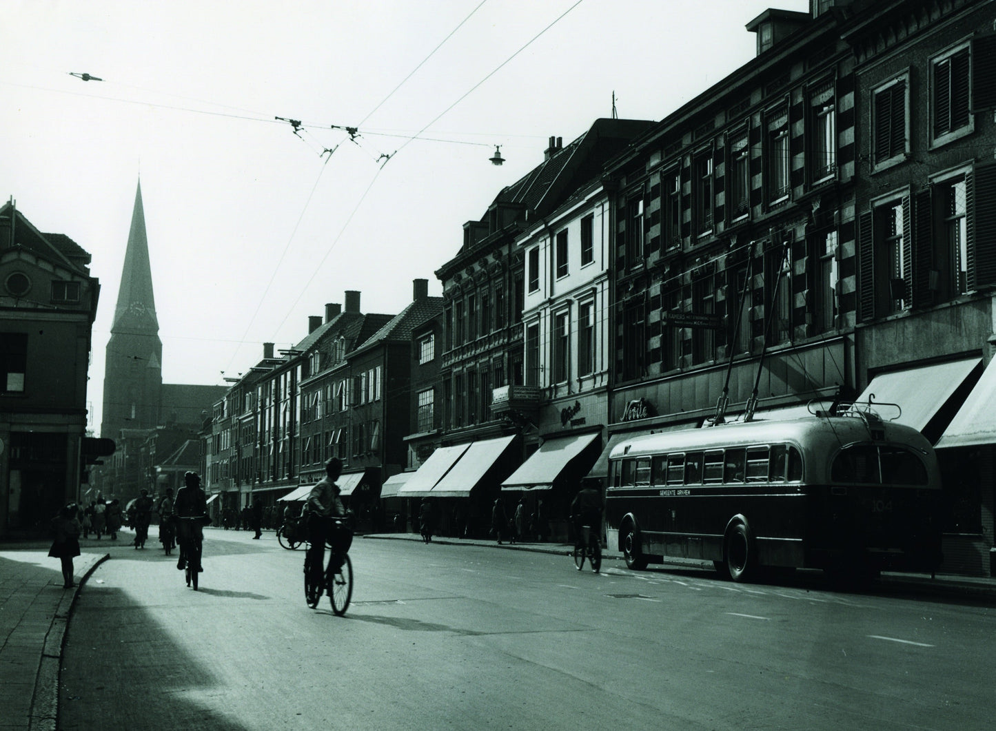 Trolleybus - 1953