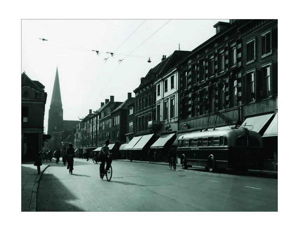 Trolleybus - 1953