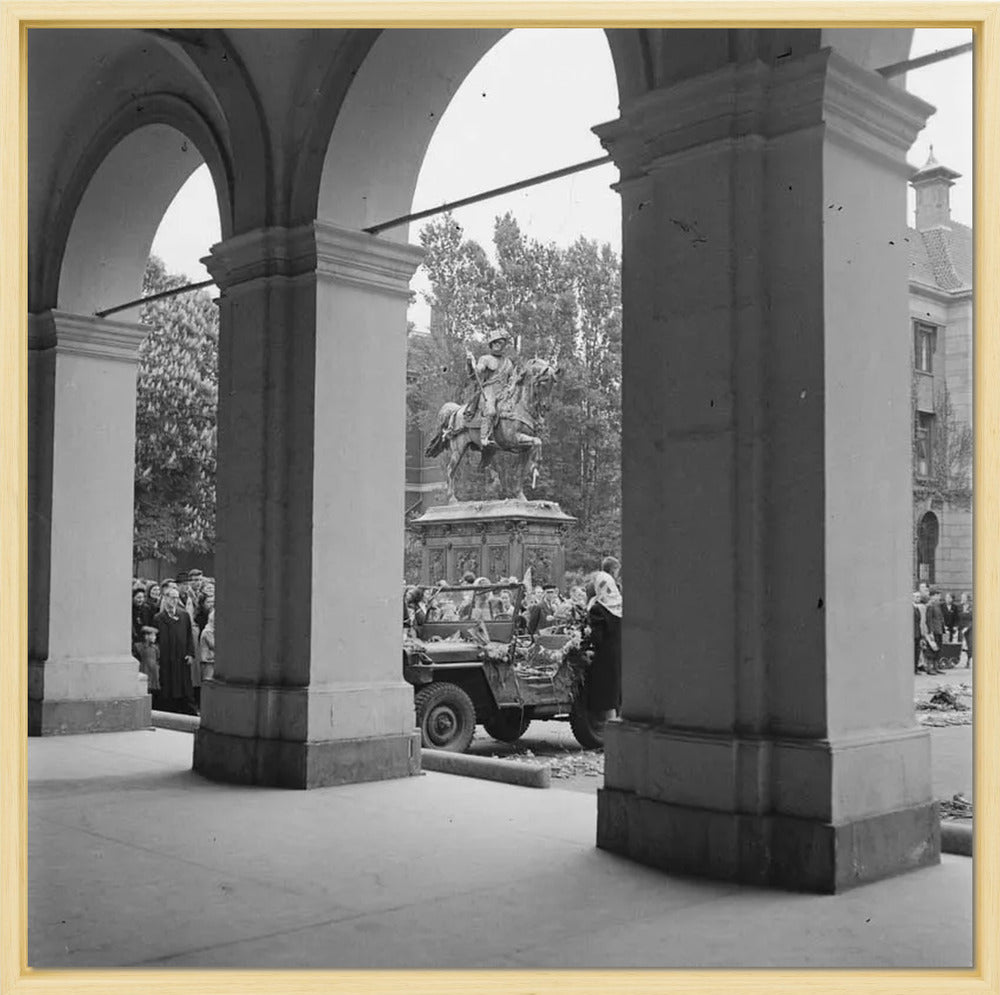 De bevrijding bij Paleis Noordeinde - 1945