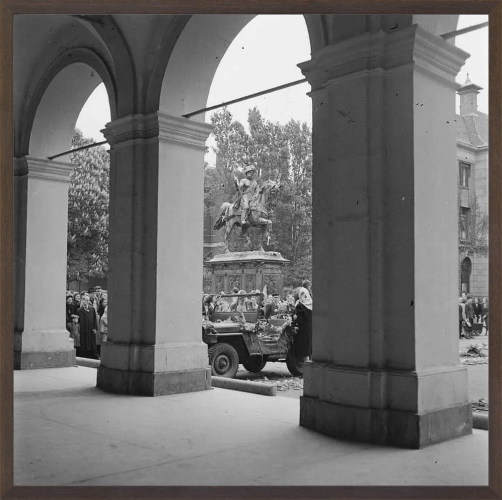 De bevrijding bij Paleis Noordeinde - 1945