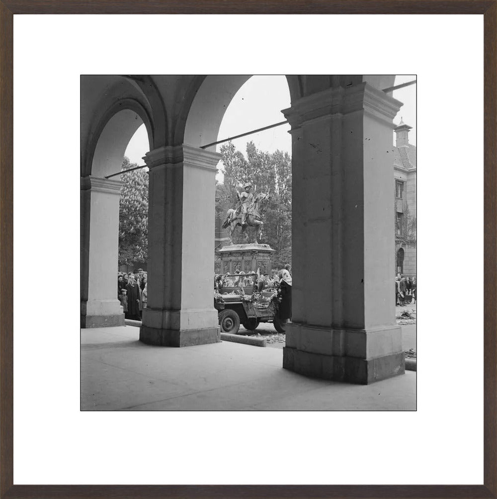 De bevrijding bij Paleis Noordeinde - 1945