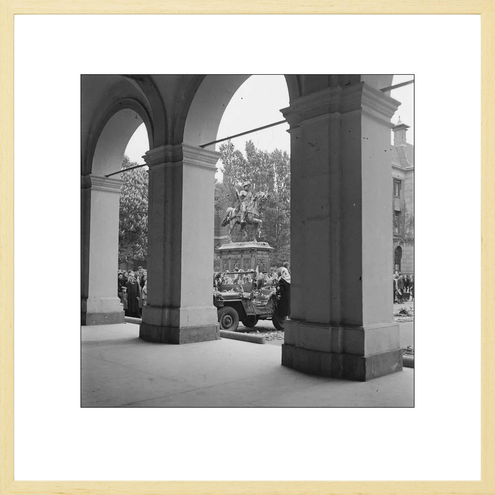 De bevrijding bij Paleis Noordeinde - 1945