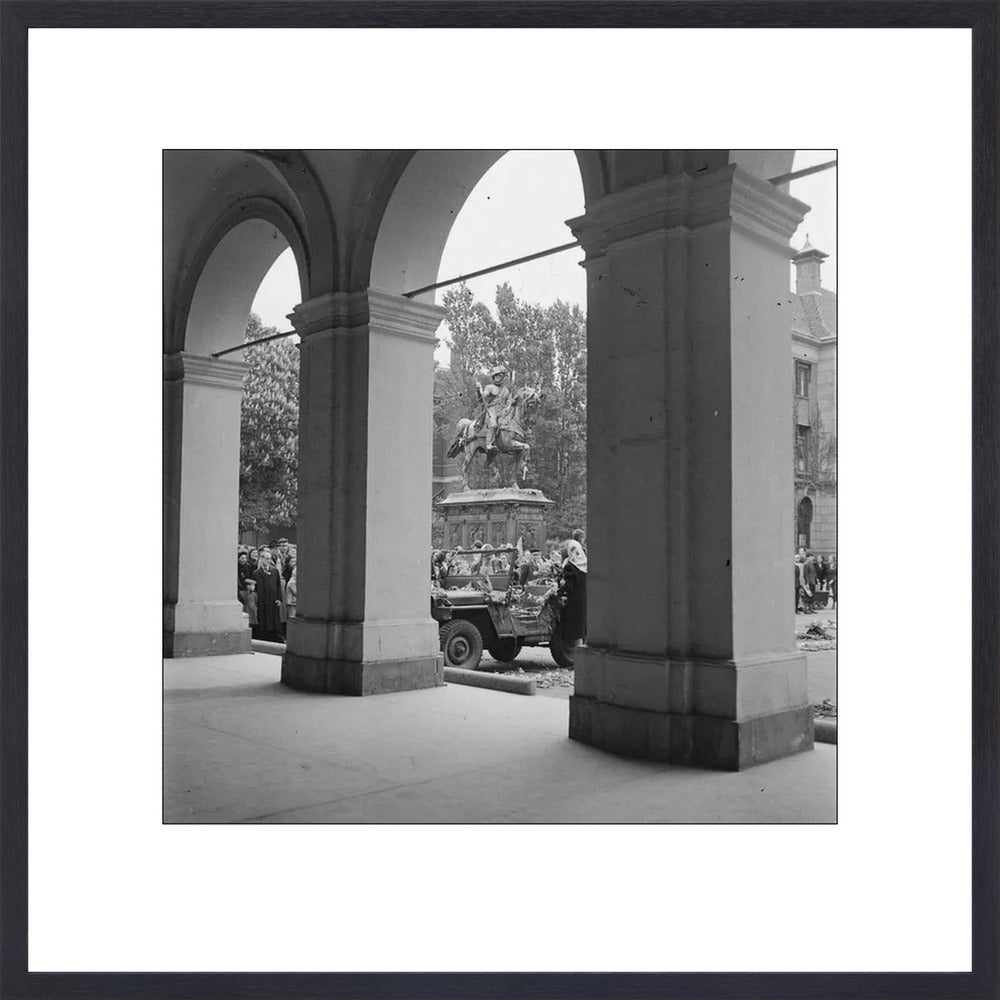 De bevrijding bij Paleis Noordeinde - 1945