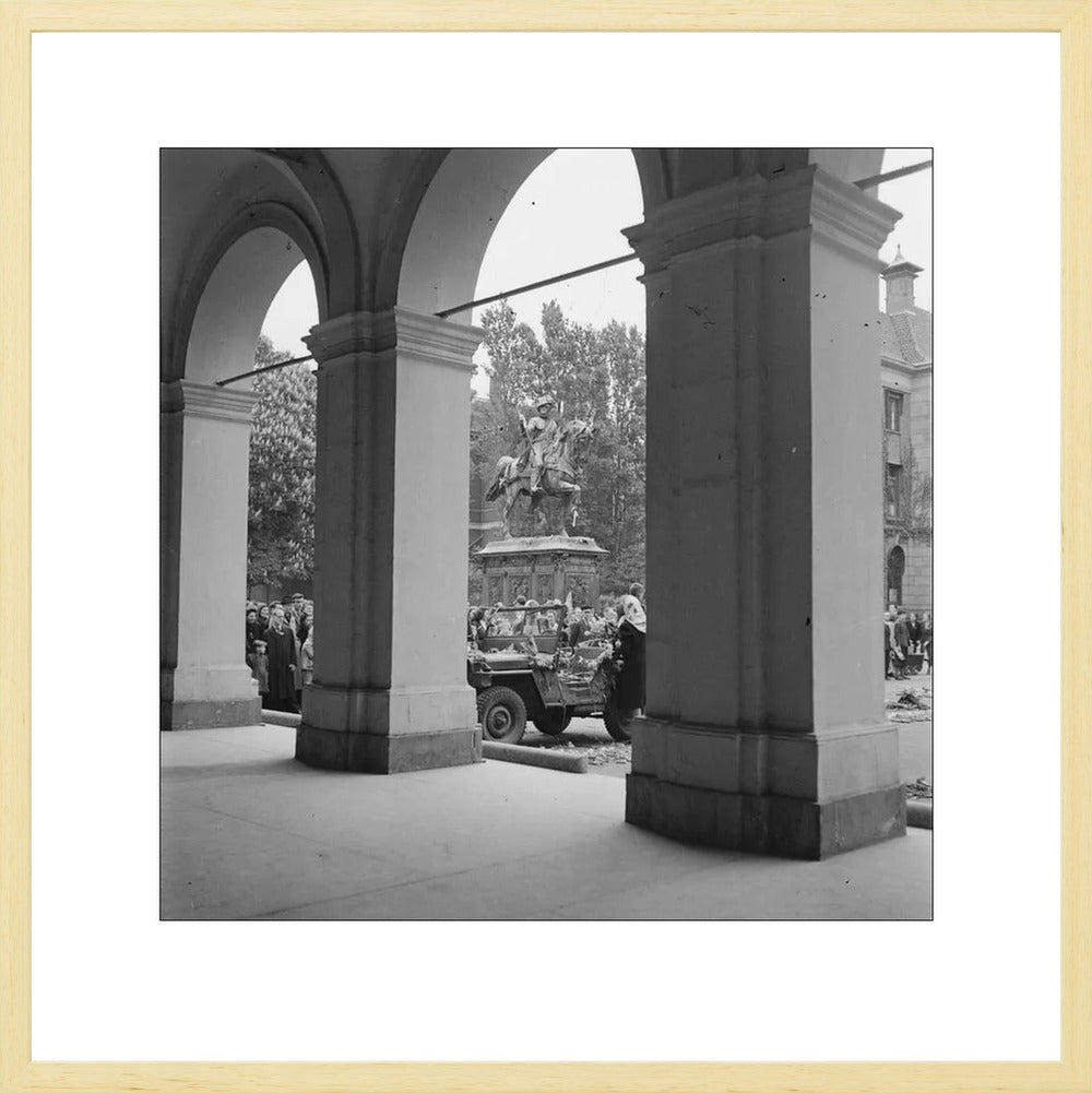 De bevrijding bij Paleis Noordeinde - 1945