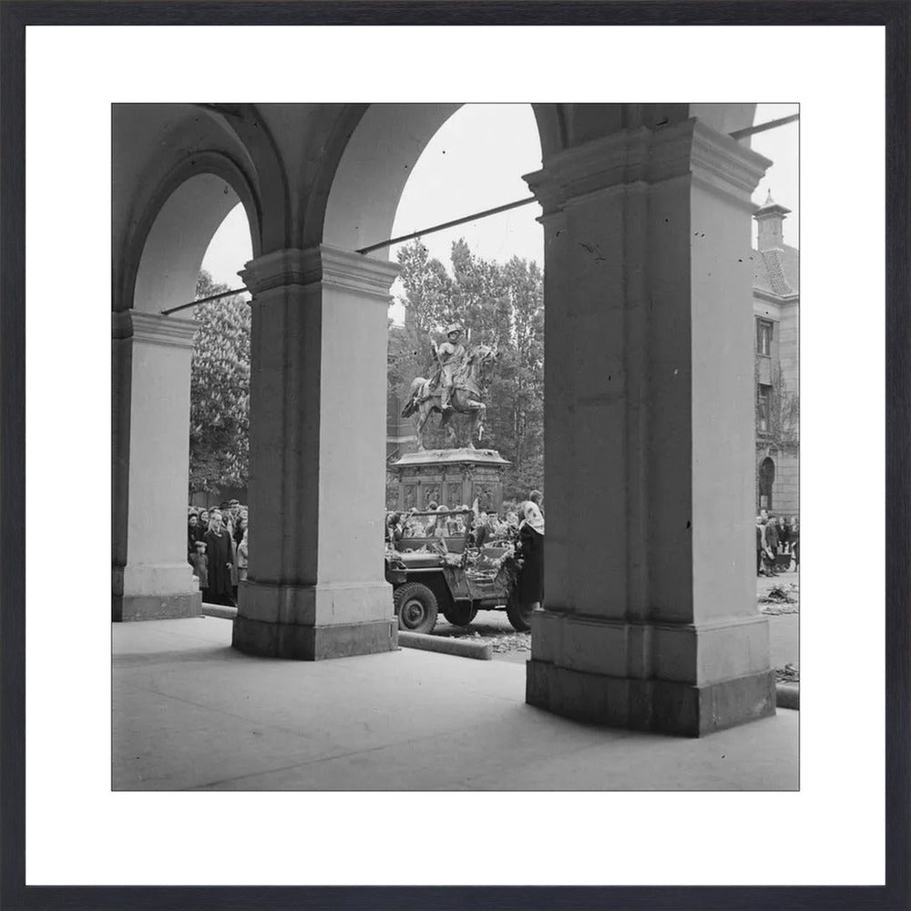 De bevrijding bij Paleis Noordeinde - 1945