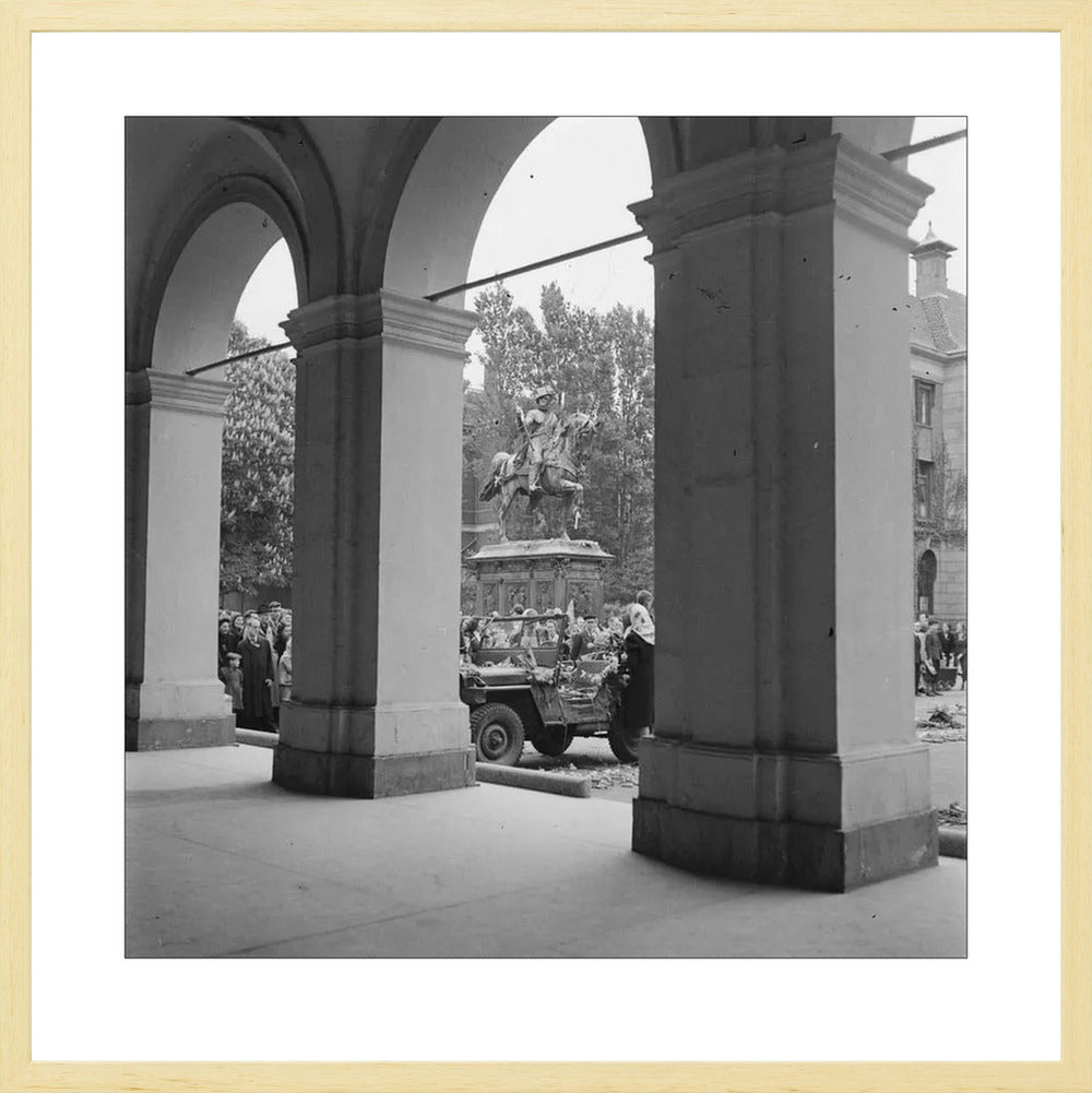 De bevrijding bij Paleis Noordeinde - 1945