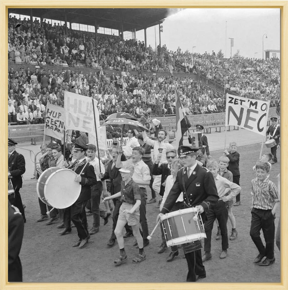 NEC-supporters in het Goffertstadion - 1964