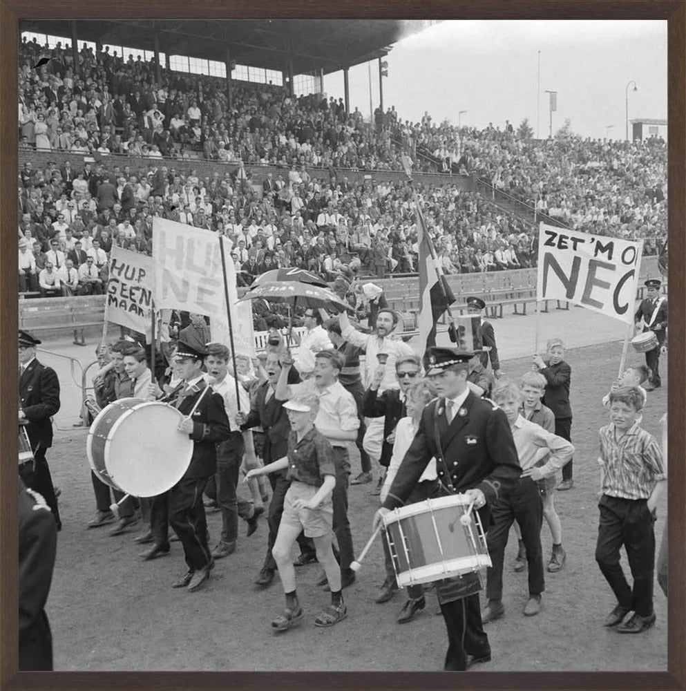 NEC-supporters in het Goffertstadion - 1964