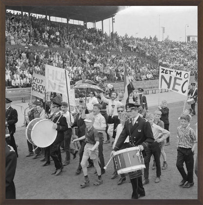 NEC-supporters in het Goffertstadion - 1964
