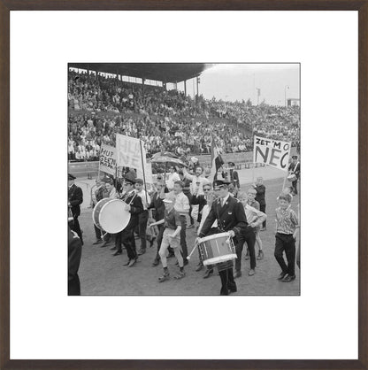 NEC-supporters in het Goffertstadion - 1964