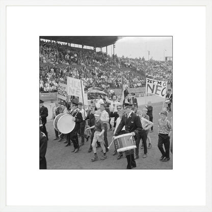 NEC-supporters in het Goffertstadion - 1964