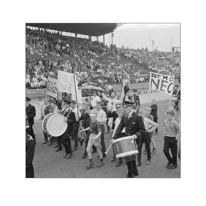 NEC-supporters in het Goffertstadion - 1964