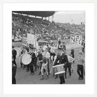NEC-supporters in het Goffertstadion - 1964