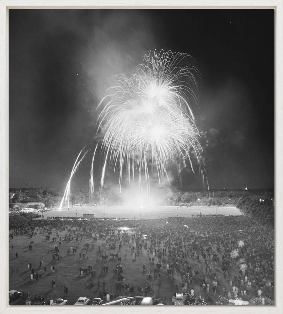 Vuurwerk op het Malieveld - 1965