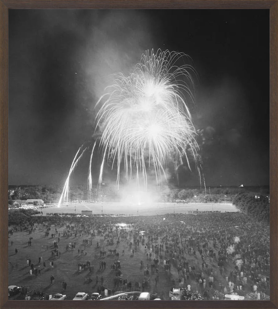 Vuurwerk op het Malieveld - 1965