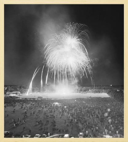 Vuurwerk op het Malieveld - 1965