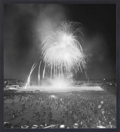 Vuurwerk op het Malieveld - 1965