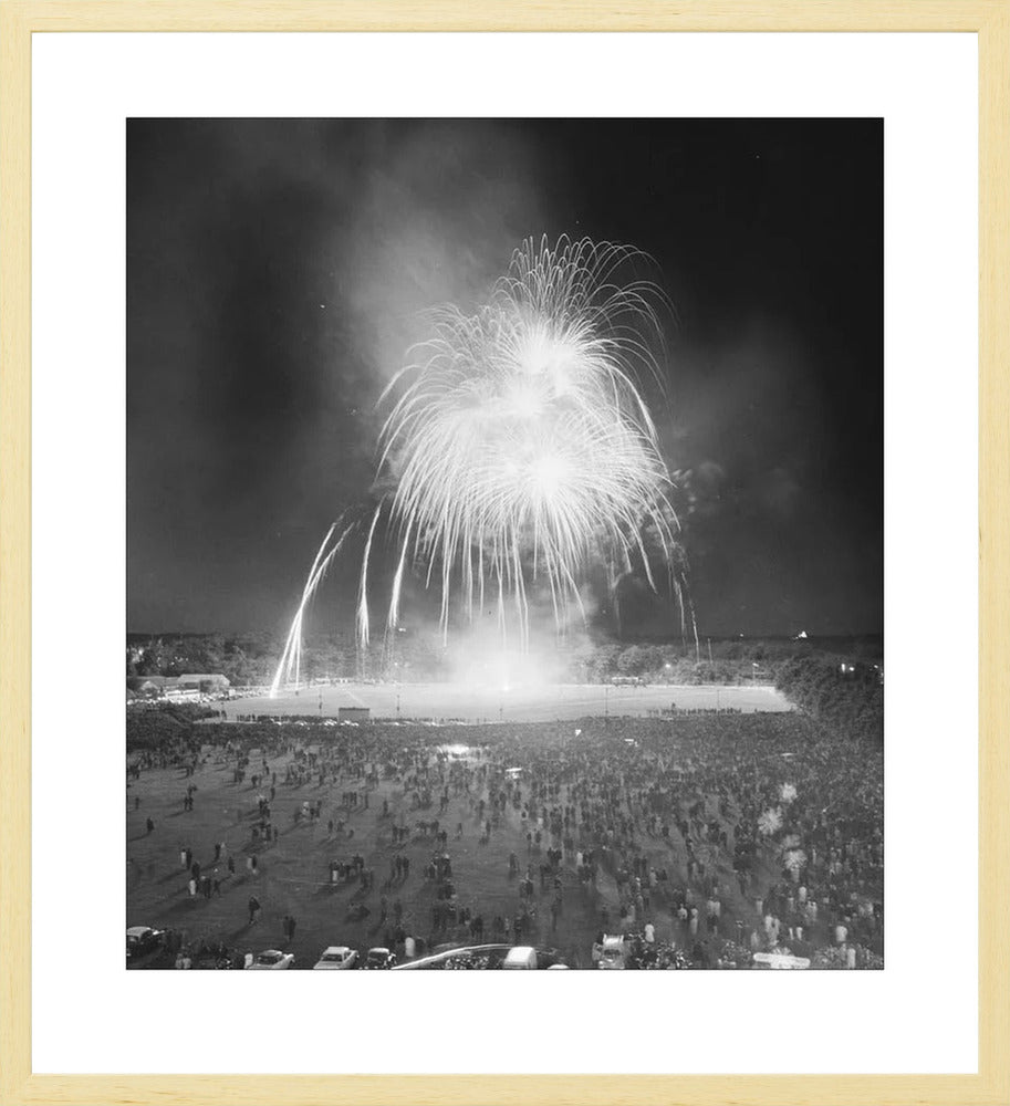 Vuurwerk op het Malieveld - 1965