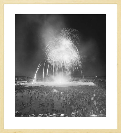 Vuurwerk op het Malieveld - 1965