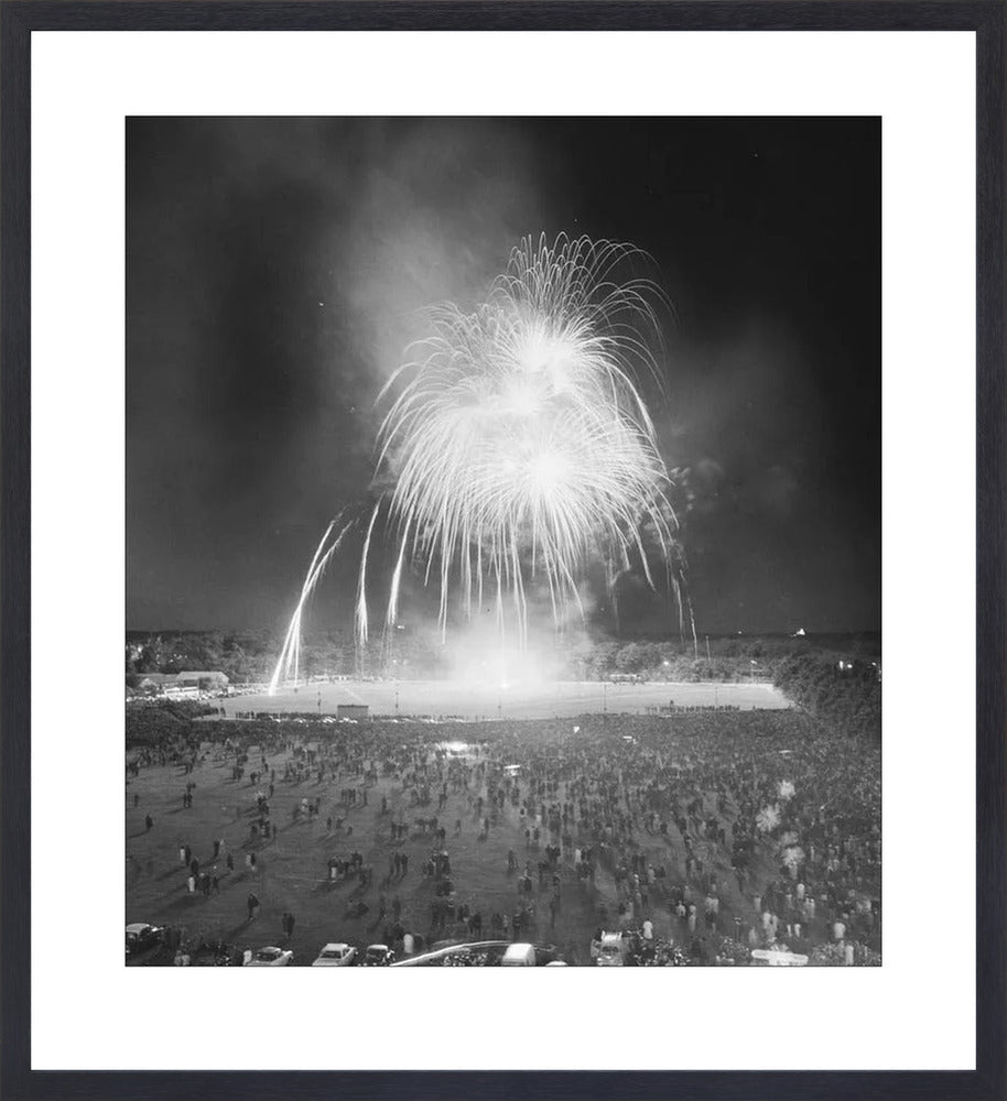 Vuurwerk op het Malieveld - 1965