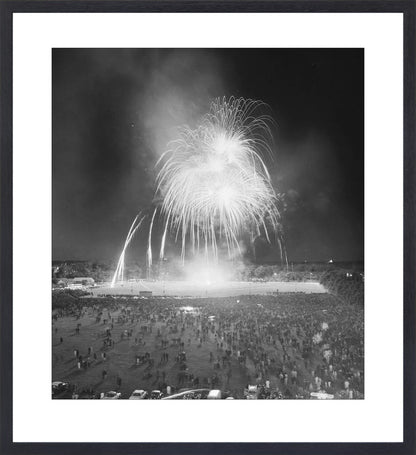 Vuurwerk op het Malieveld - 1965