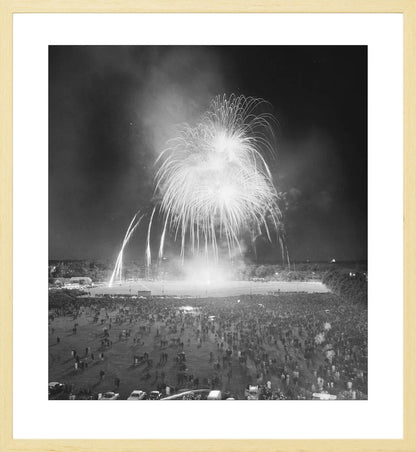 Vuurwerk op het Malieveld - 1965