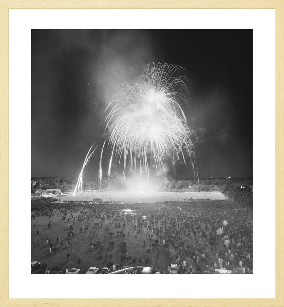 Vuurwerk op het Malieveld - 1965